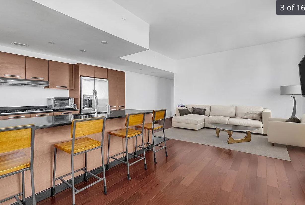 1485 5Th Ave - Photo 2 of 5