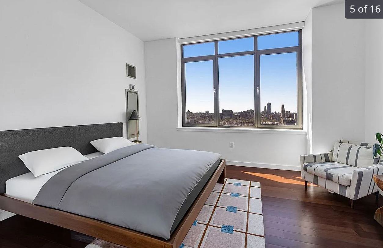 1485 5Th Ave - Photo 3 of 5