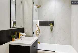 1890 Pelham Pkwy S - Photo 1 of 1