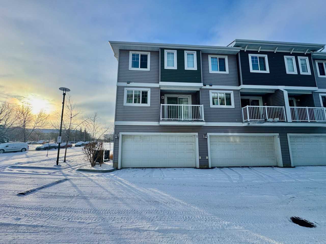 1 Youville Drive East NW - Photo 2 of 22