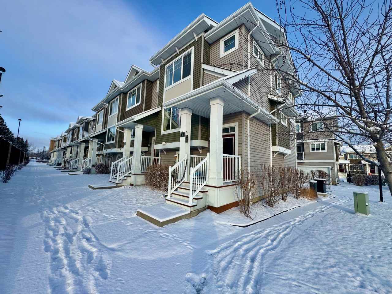 1 Youville Drive East NW - Photo 3 of 22