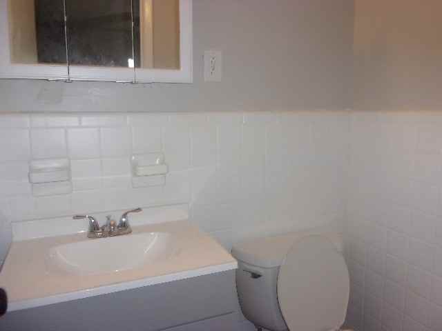 5895 Jonesboro Road - Photo 2 of 11