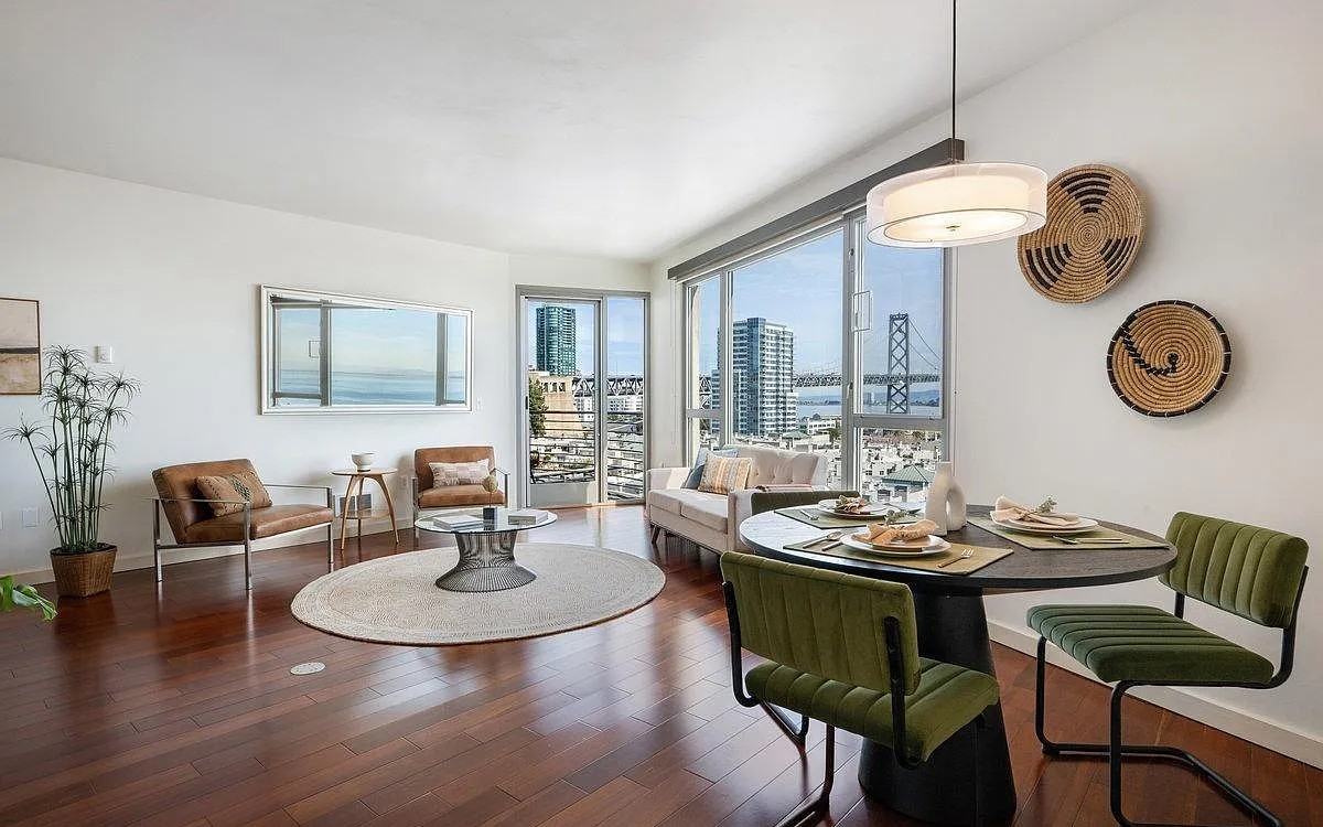 219 Brannan St - Photo 2 of 18