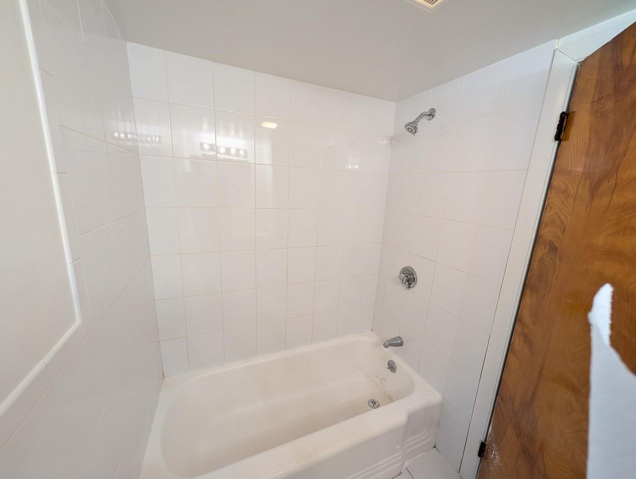 189 W Wyoming Ave #19 - Photo 6 of 14