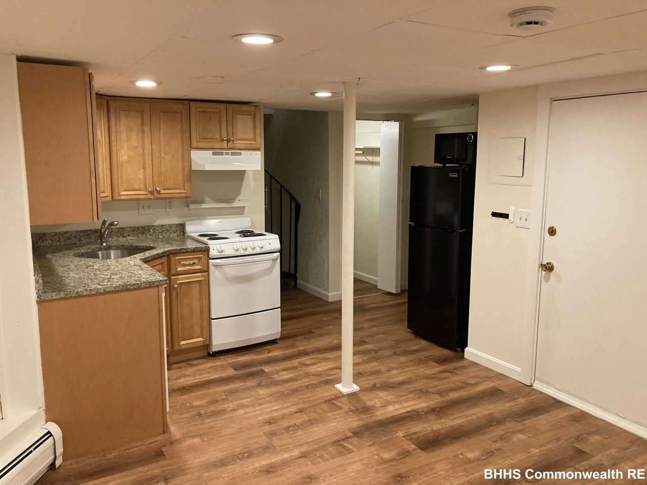 10 Garrison Ave #4 - Photo 2 of 21