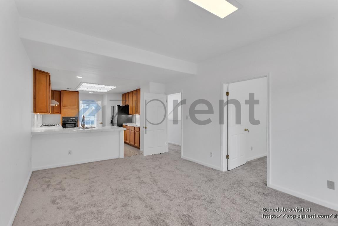 609 Cambridge St - Photo 6 of 40