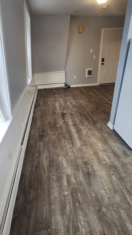 408 Main St #6 - Photo 3 of 10