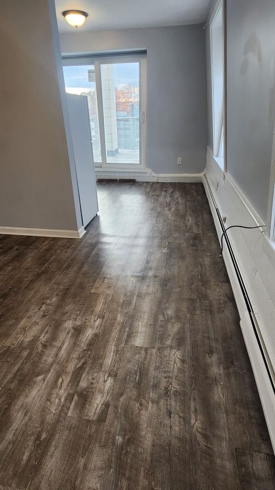 408 Main St #6 - Photo 7 of 10