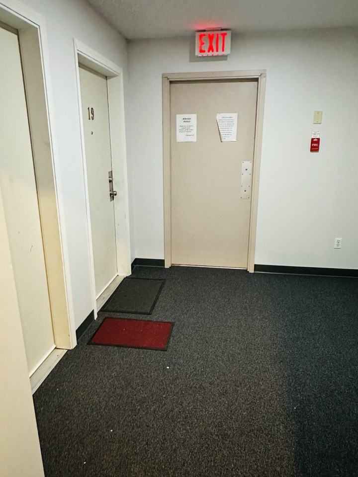 46160 Princess Avenue #19 - Photo 4 of 33