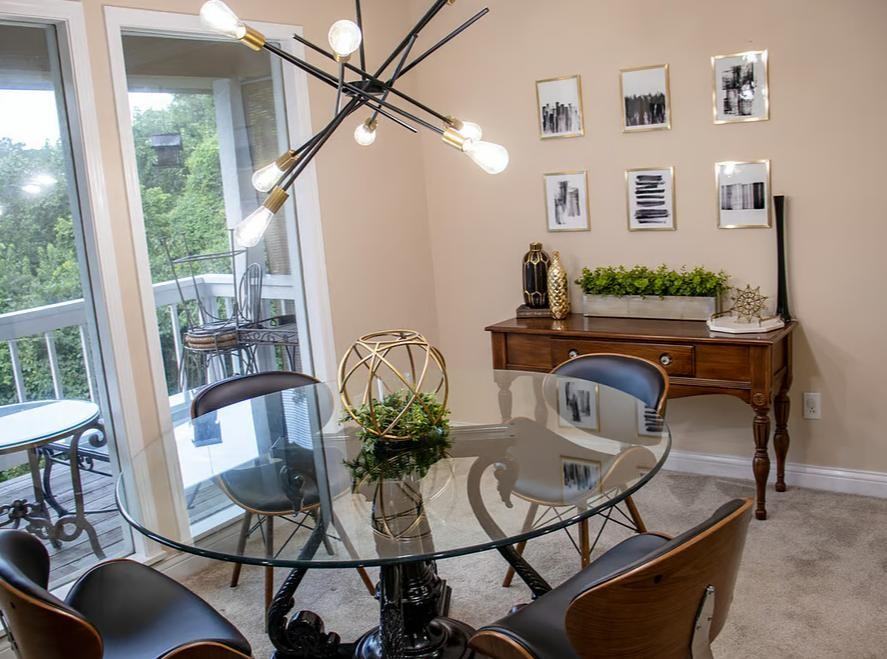 14898 Dutchmans Dr - Photo 2 of 4