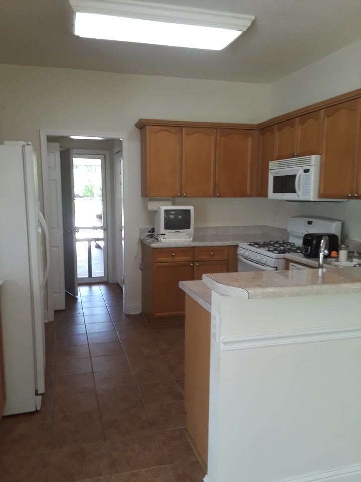 2560 Rosehill Cir #NA - Photo 5 of 19