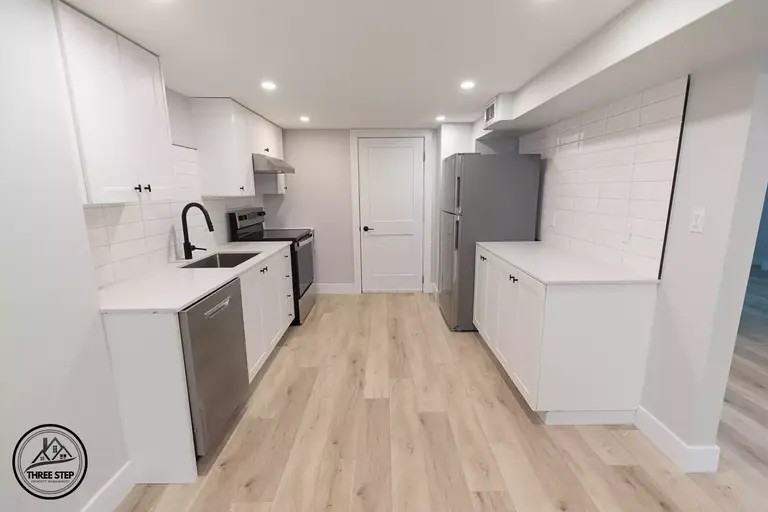 89 Morenz Cres #2 - Photo 6 of 19