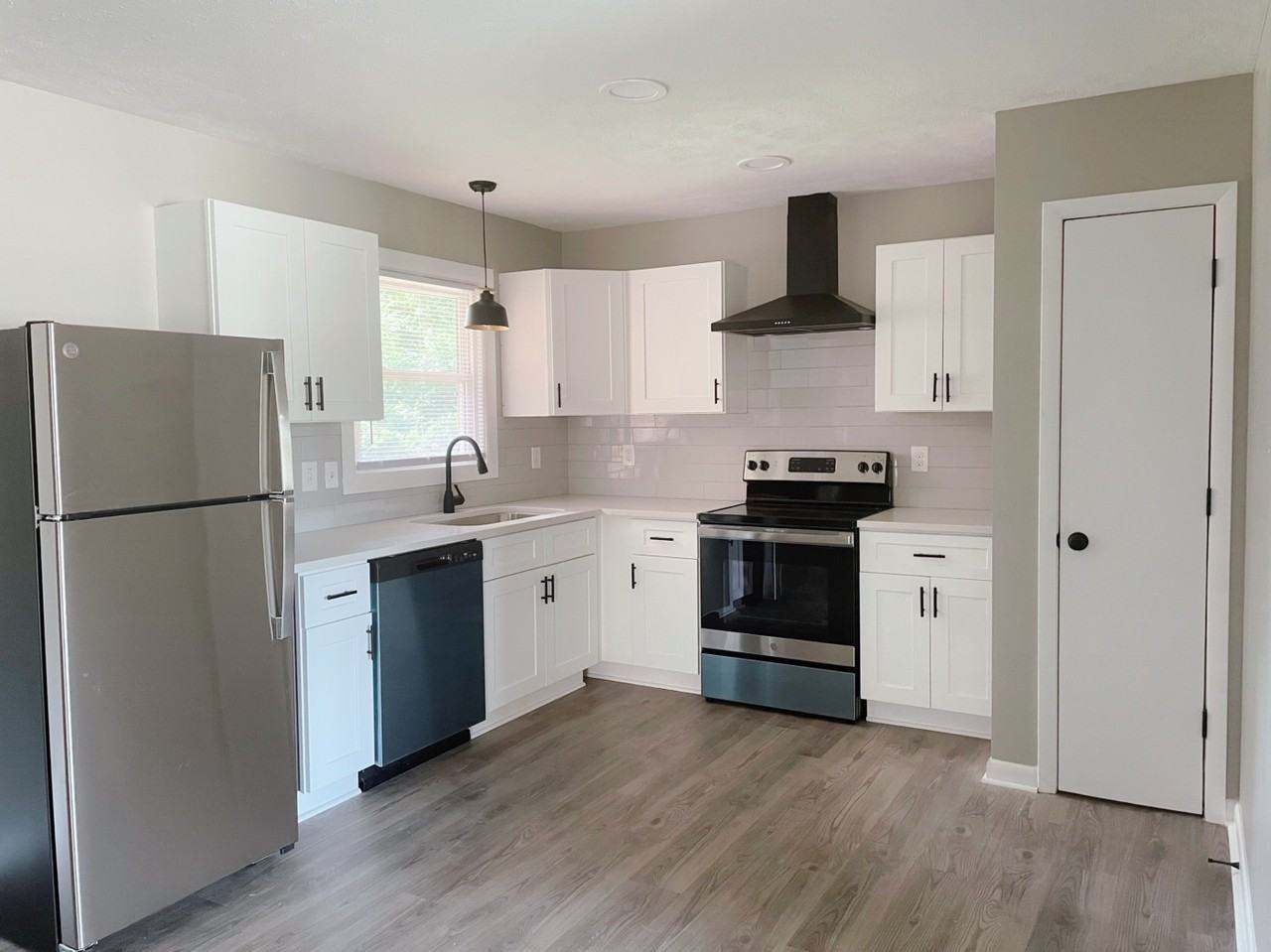 4709 Cheltenham Rd #NA - Photo 4 of 23