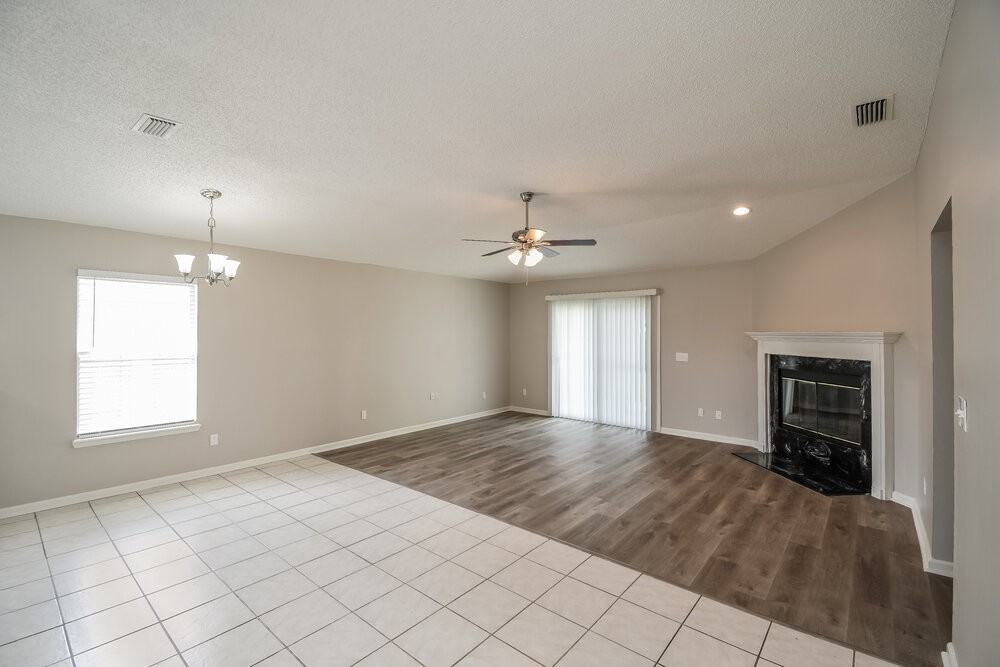 12825 Jordan Blair Ct - Photo 3 of 16