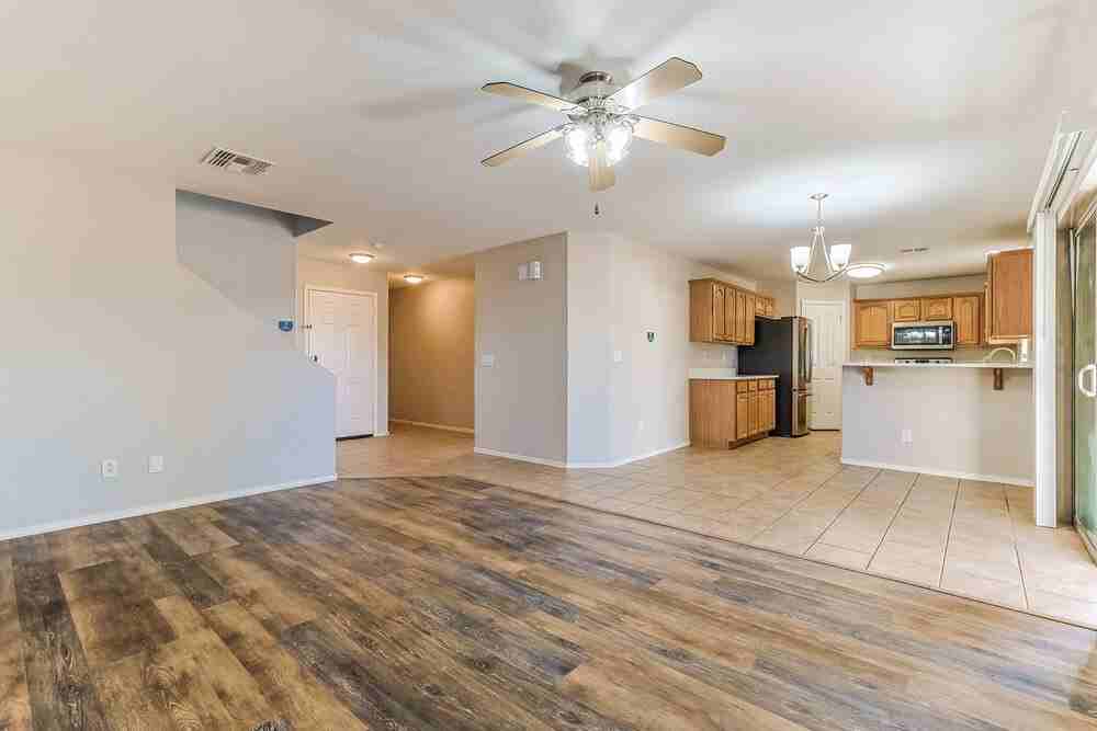 39392 N Marla Cir - Photo 5 of 17