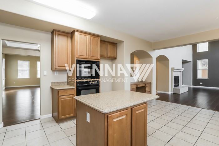 1613 Albatross Way - Photo 6 of 21