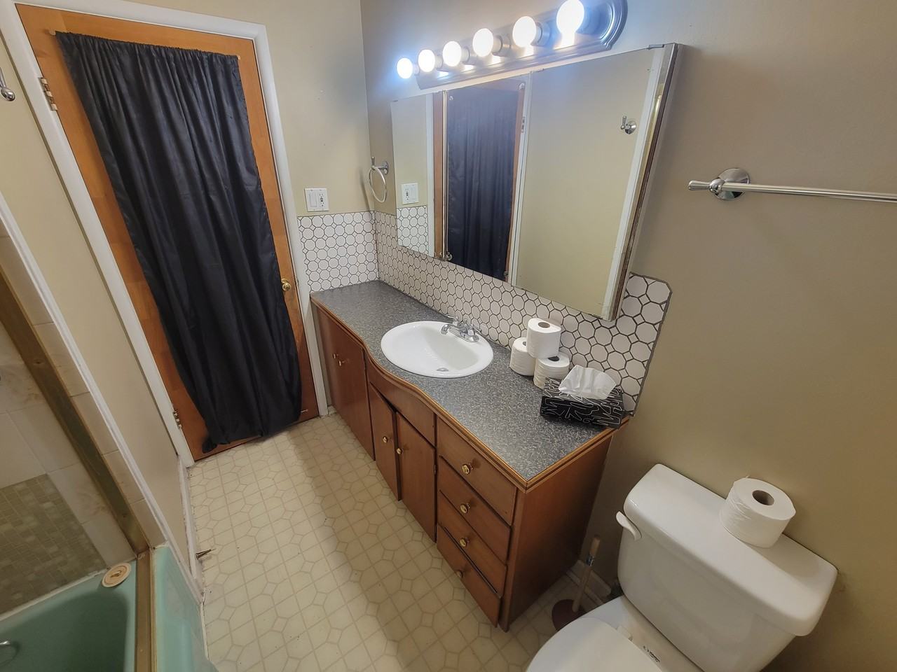 3731 Richmond Road Southwest - Photo 6 of 40