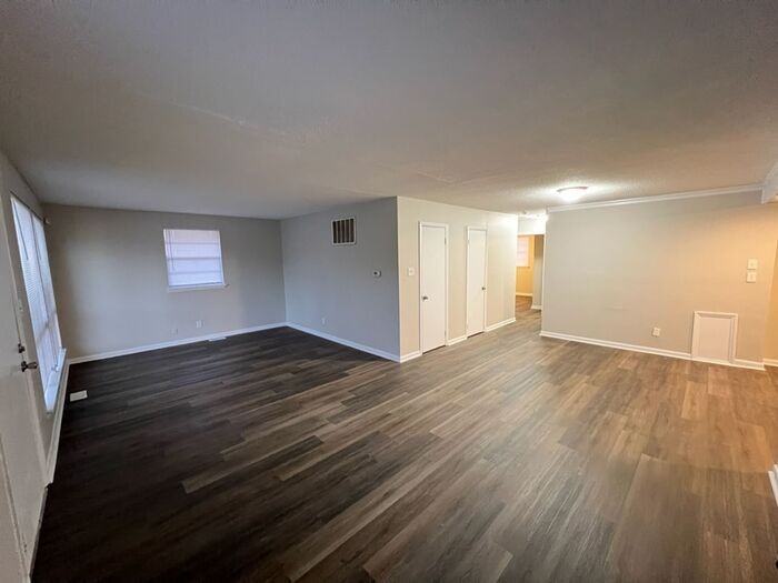 1121 Kitt Place - Photo 6 of 20