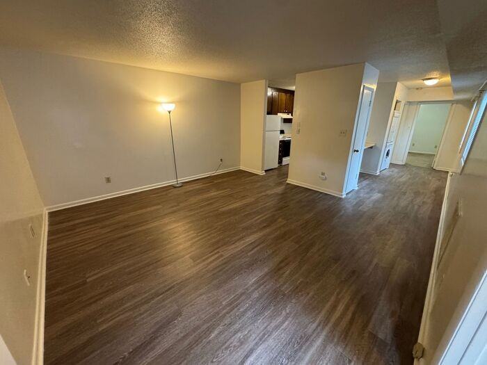 2809 Okelly St #B - Photo 3 of 14