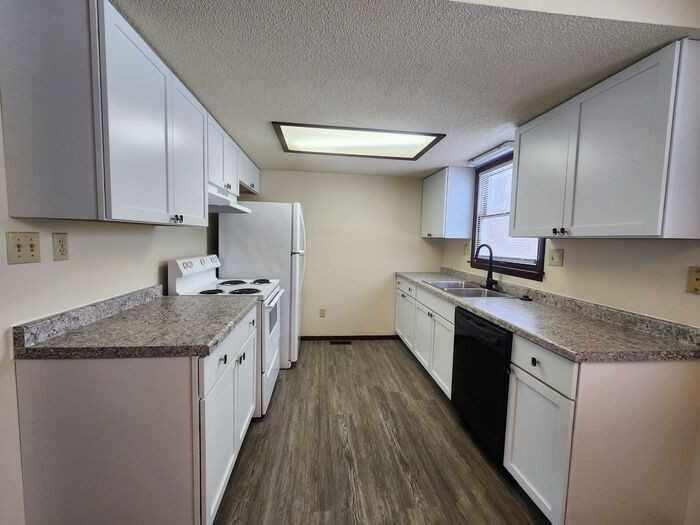 7677 N 42nd St #1-2 - Photo 5 of 18