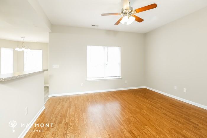 1928 Bromwich Rd - Photo 5 of 13