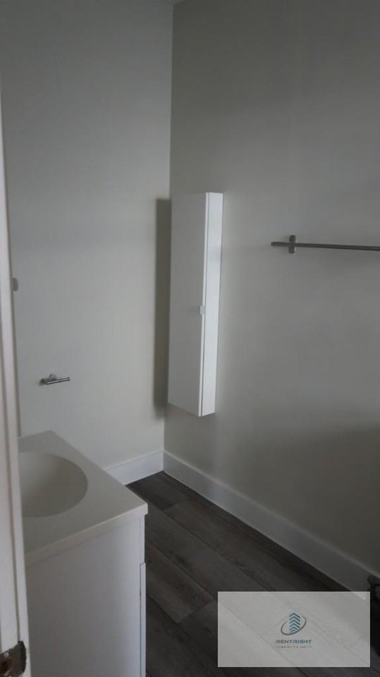 755 West Buena Avenue #104 - Photo 6 of 20
