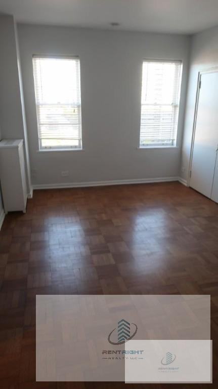 534 West Stratford Place #211 - Photo 3 of 15