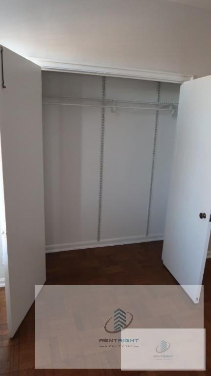 534 West Stratford Place #211 - Photo 7 of 15