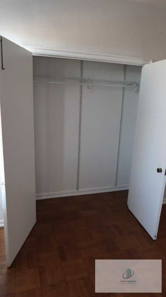 534 West Stratford Place #1105 - Photo 7 of 9