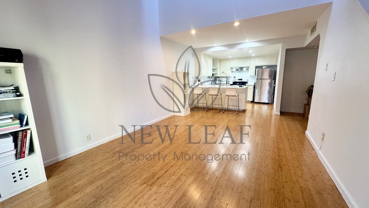 2700 Brea Boulevard #13 - Photo 4 of 20