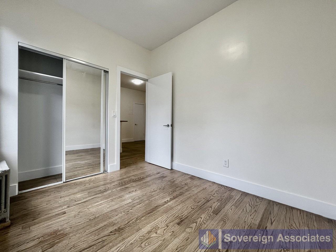 2 South Pinehurst Avenue #C1 - Photo 6 of 8