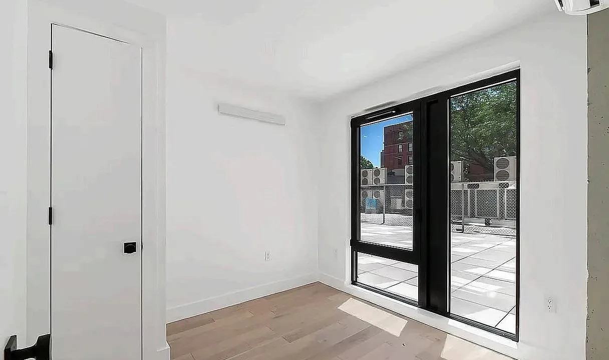 60 West 125th Street #2 - Photo 3 of 6