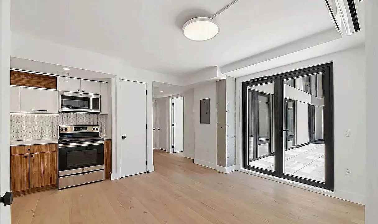 60 West 125th Street #2 - Photo 6 of 6