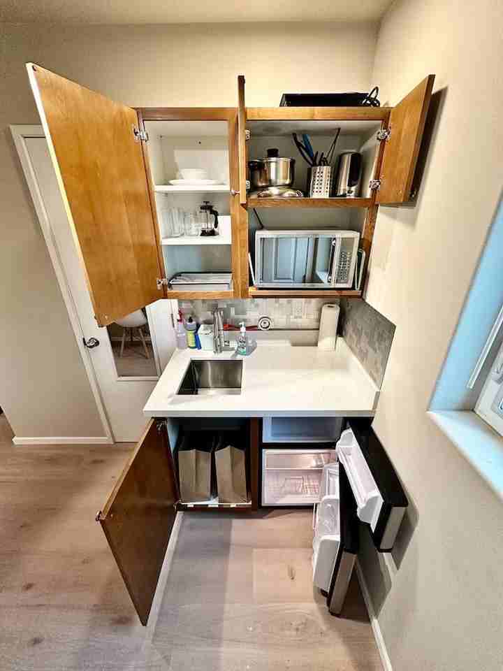 Soleil Apartments - Photo 5 of 50