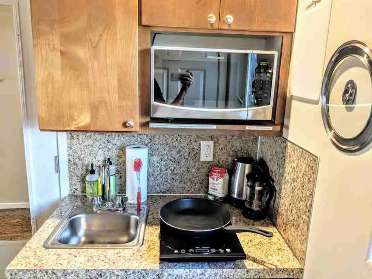 Soleil Apartments - Photo 6 of 50