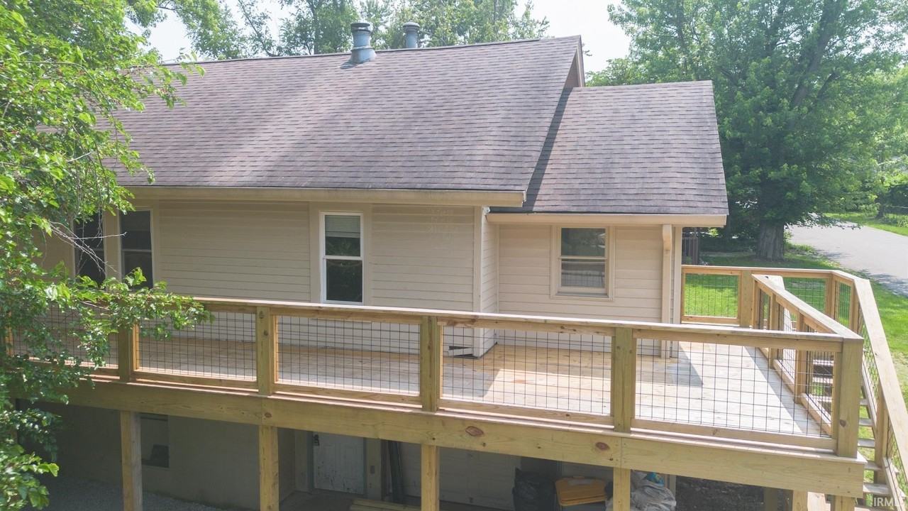 1203 South Fess Avenue - Photo 2 of 26