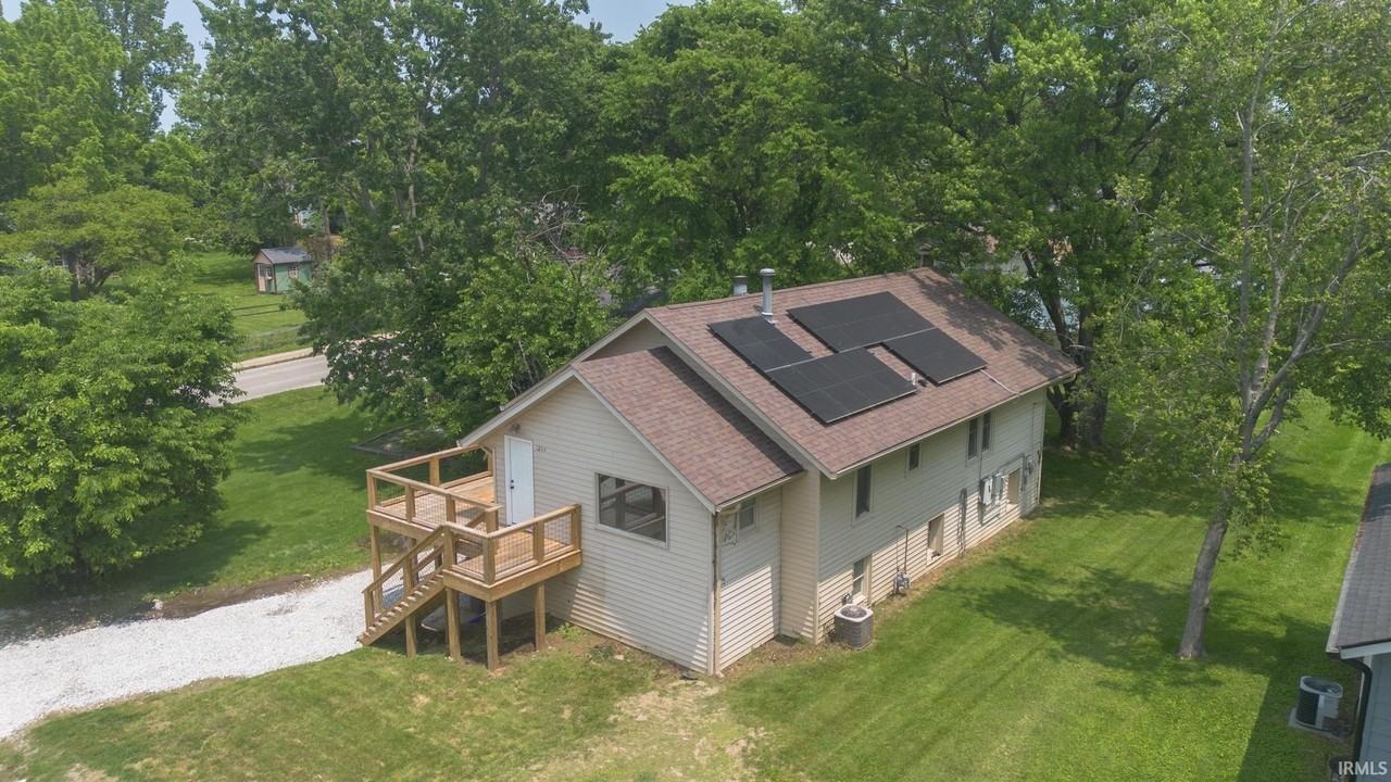 1203 South Fess Avenue - Photo 4 of 26