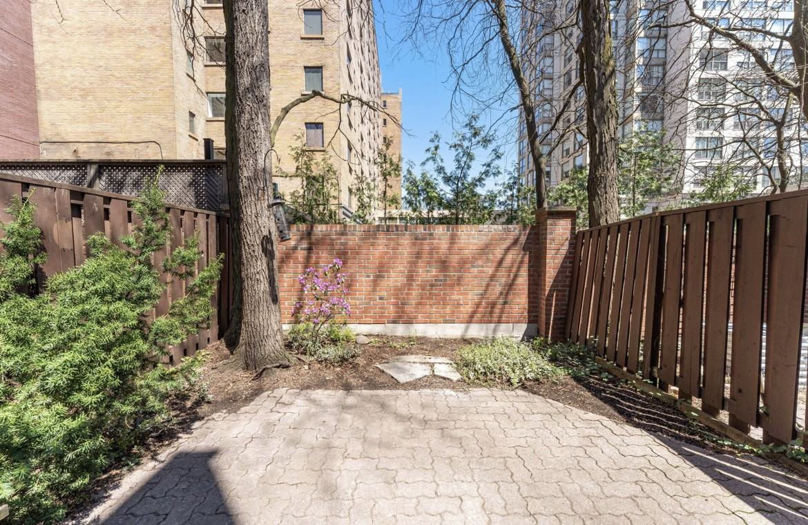 Mutual St & Carlton St. - Photo 4 of 16