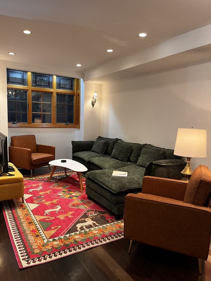 Mutual St & Carlton St. - Photo 5 of 16