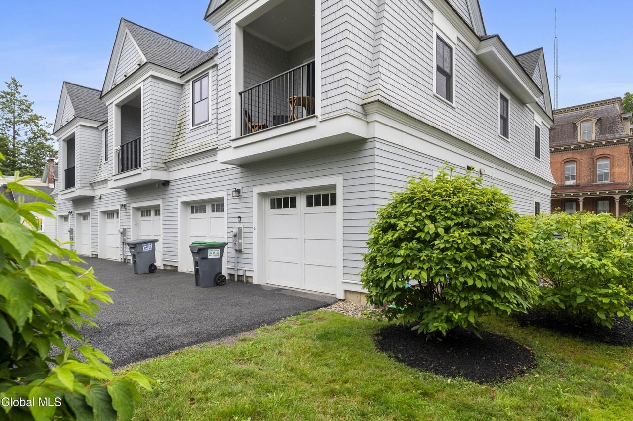 37 White St Unit 5a #5A - Photo 4 of 31