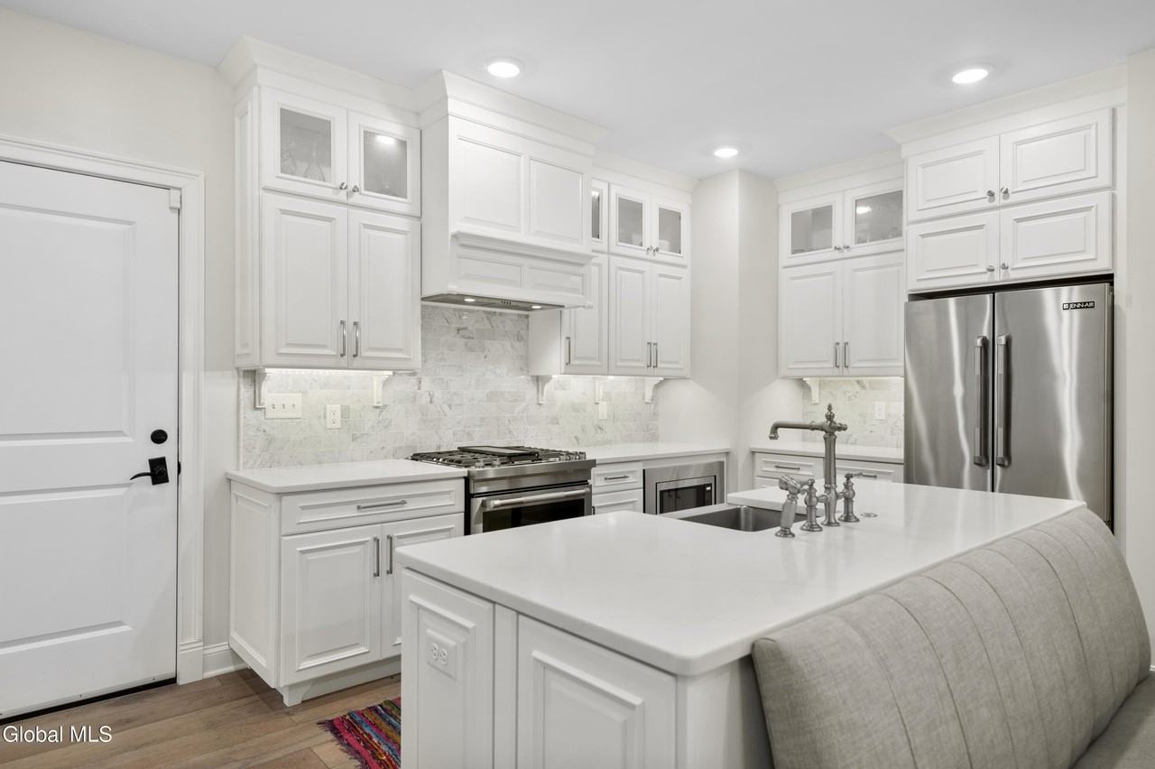 37 White St Unit 5a #5A - Photo 6 of 31