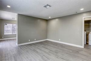 featured image of 4341 Pineaire St