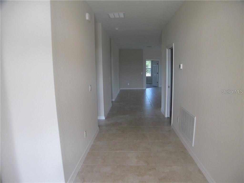 3426 Barina St - Photo 4 of 25