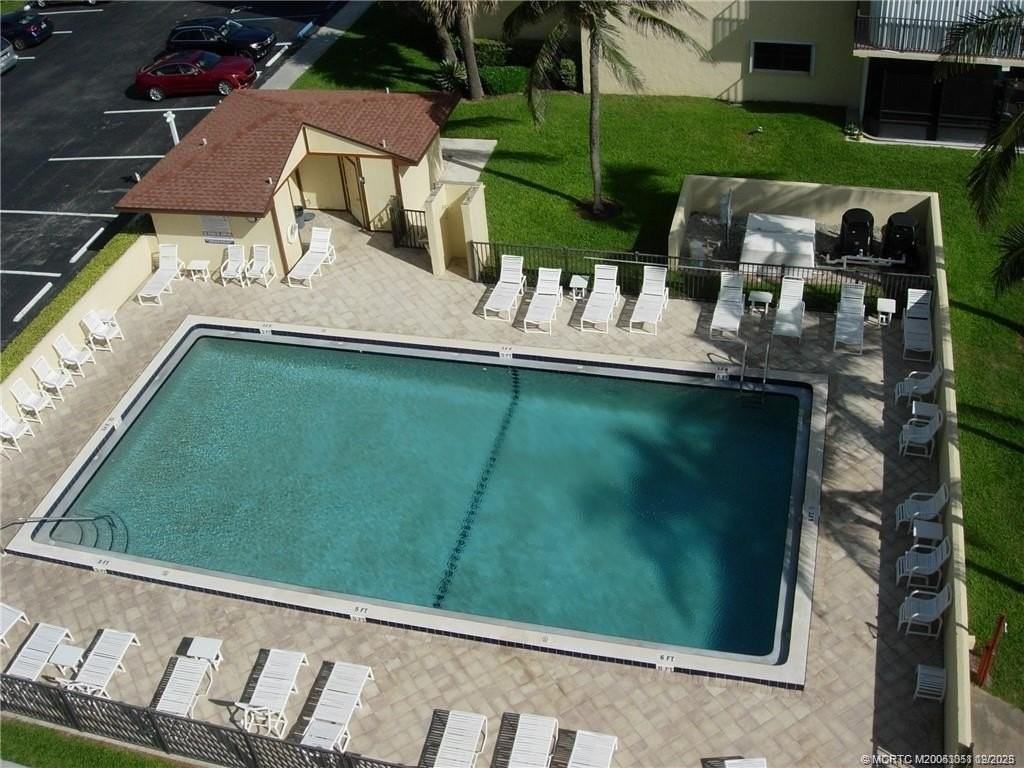 7410 S Ocean Dr Apt 605 #605 - Photo 6 of 17