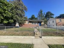 6906 Parkwood Street #C - Photo 1 of 1