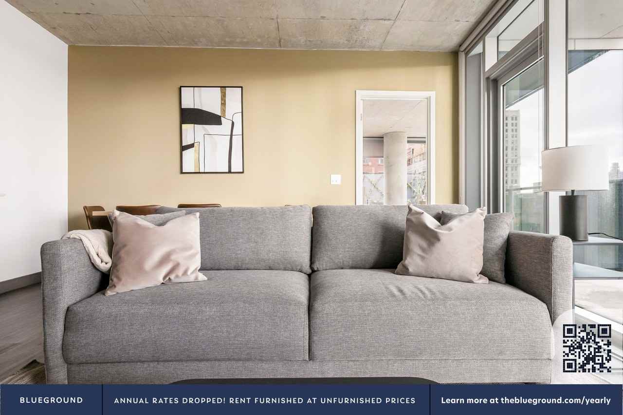 60 East Randolph Street - Photo 4 of 35