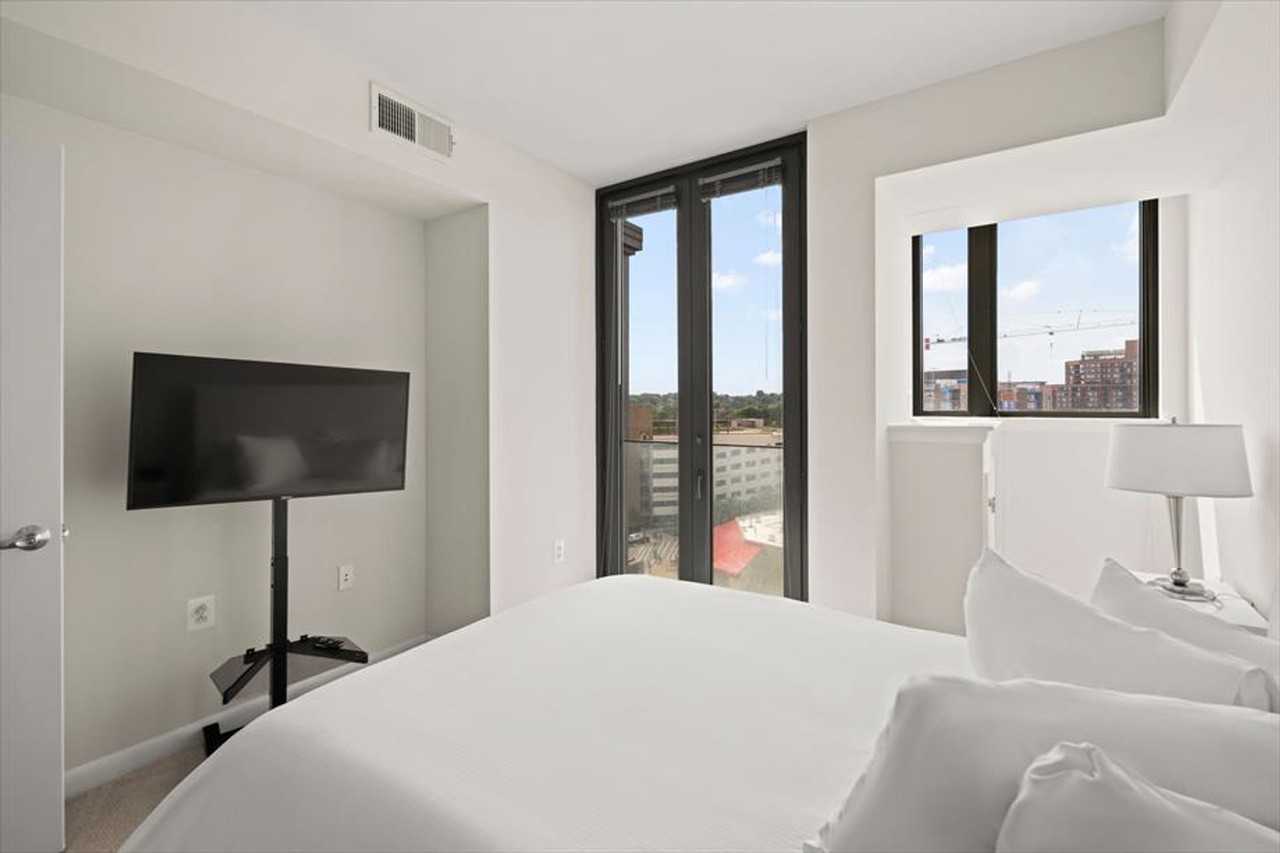 1405 S Fern St #1230412P - Photo 7 of 17