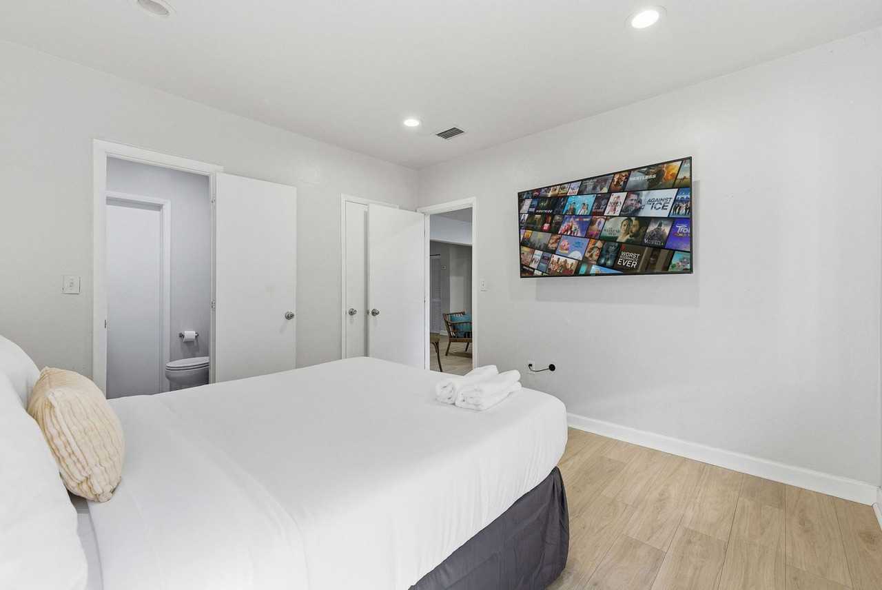 6715 Ne Miami Pl #1345377P - Photo 7 of 15