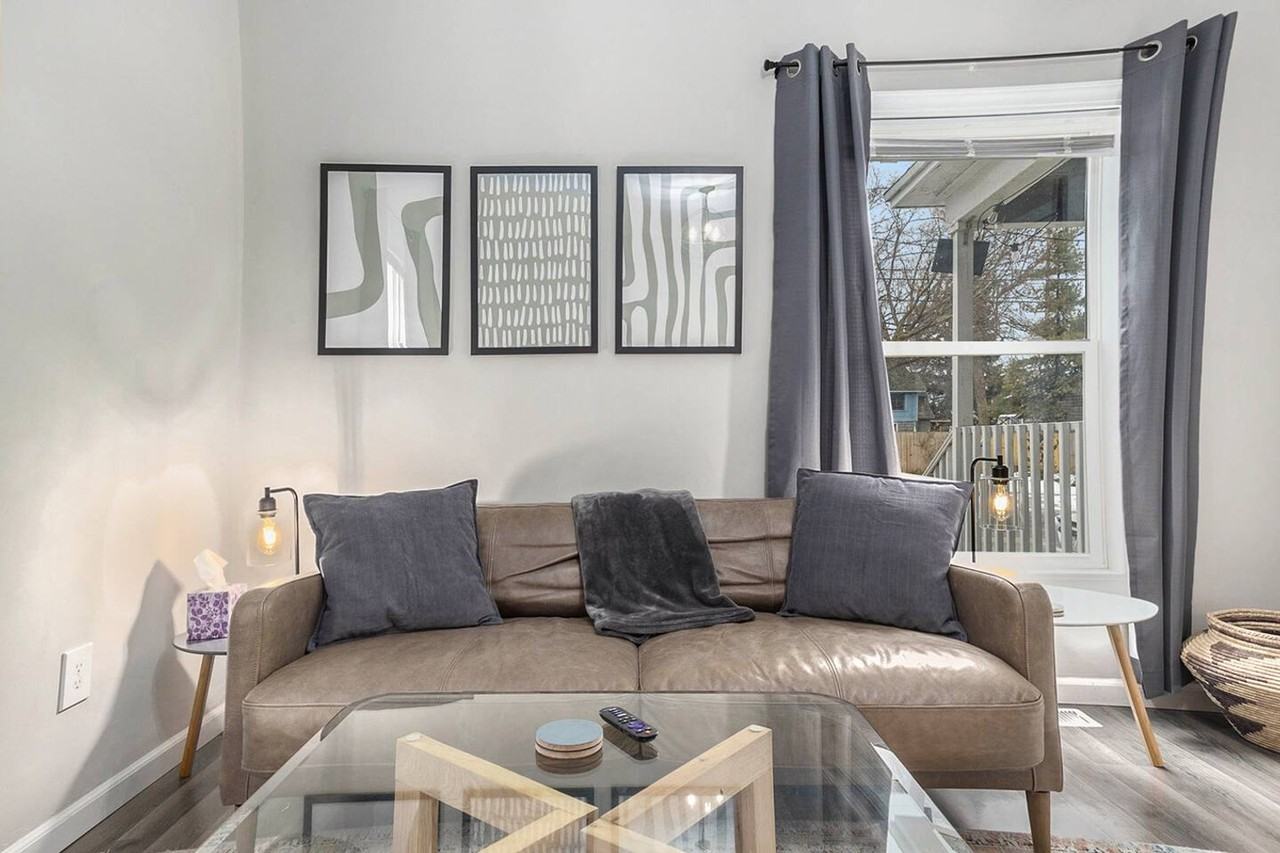 415 6th Street Northwest - Photo 4 of 35