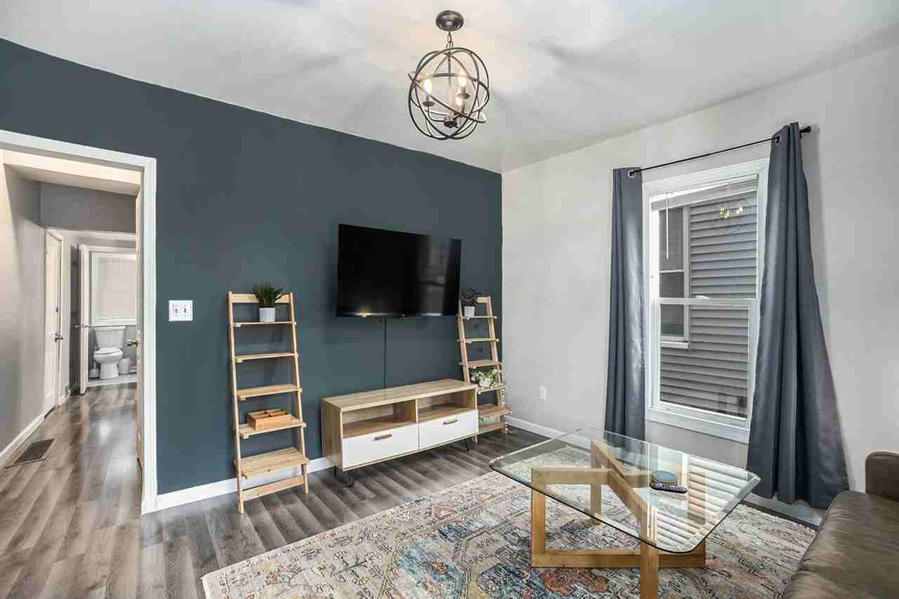 415 6th Street Northwest - Photo 6 of 35